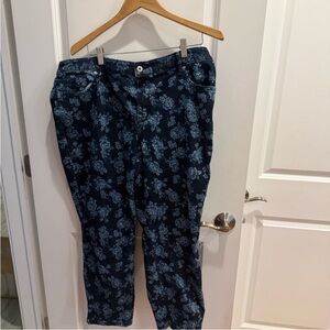 Liz Claiborne Dark Blue Floral Ankle Jeans